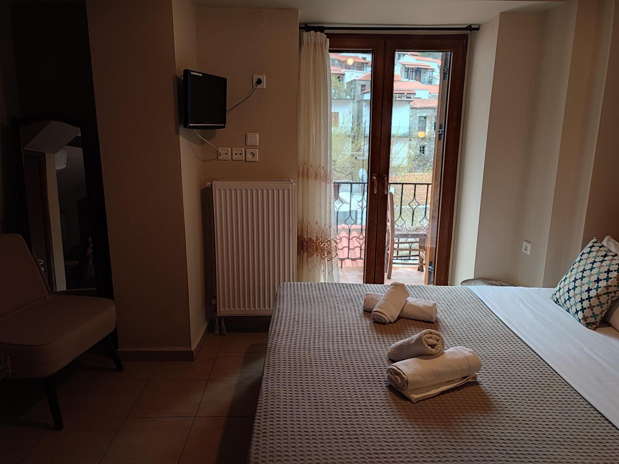 Guesthouse Axieros Самотраки Экстерьер фото
